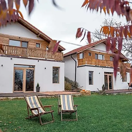 Casa Aluna Duo Отель Брашов