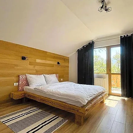 Casa Aluna Duo Отель Брашов